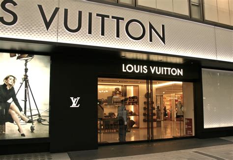 louis vuitton roma indirizzo|Louis Vuitton store in rome italy.